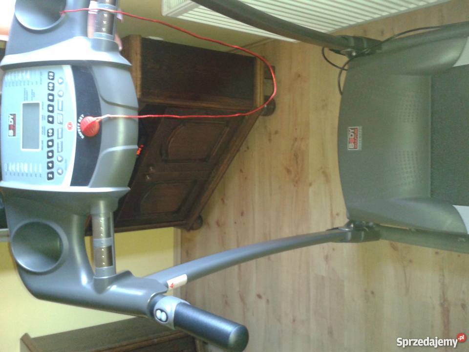 Bieżnia elektryczna BT 3140 Kiełczów