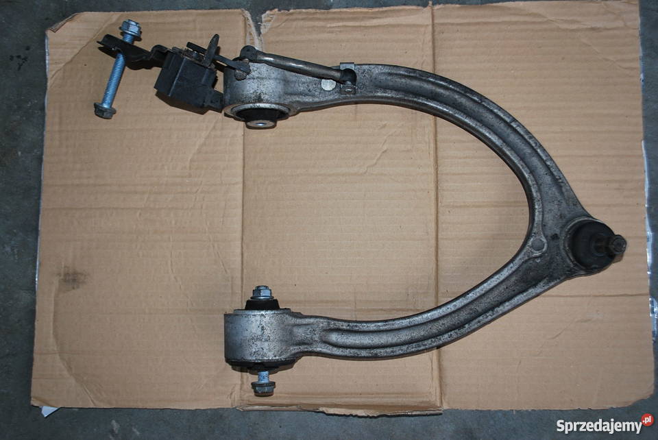 WAHACZ PRZEDNI GÓRNY LEWY MERCEDES W216