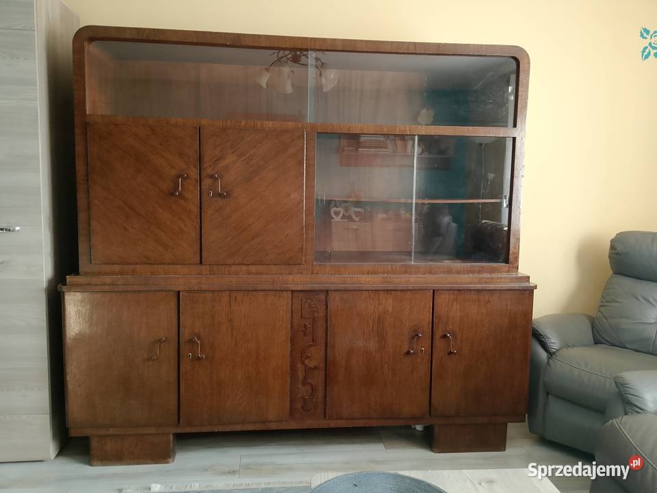 Kredens do renowacji głęboki solidny Chodzież