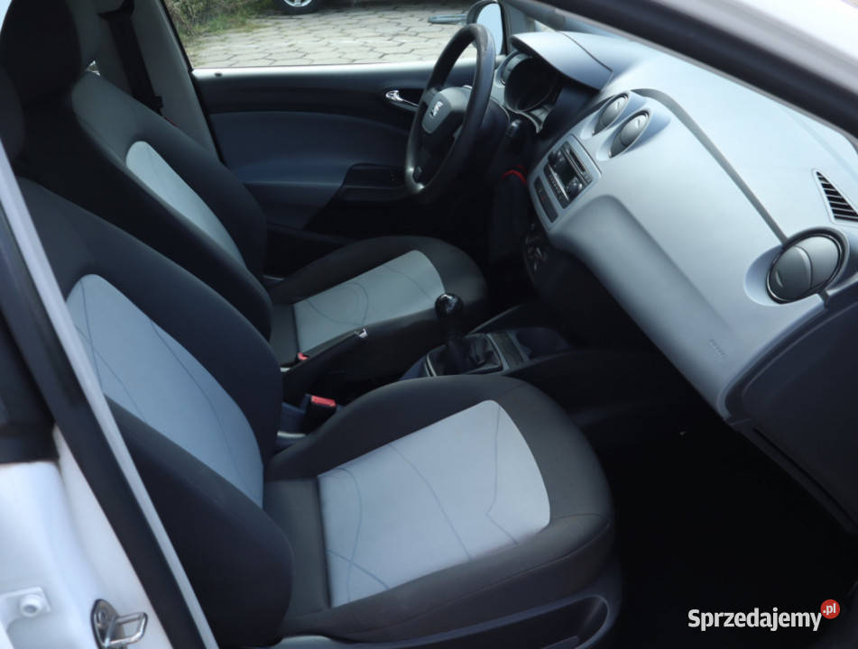 Seat Ibiza 12 12V pełny VAT Ibiza łódzkie Łódź