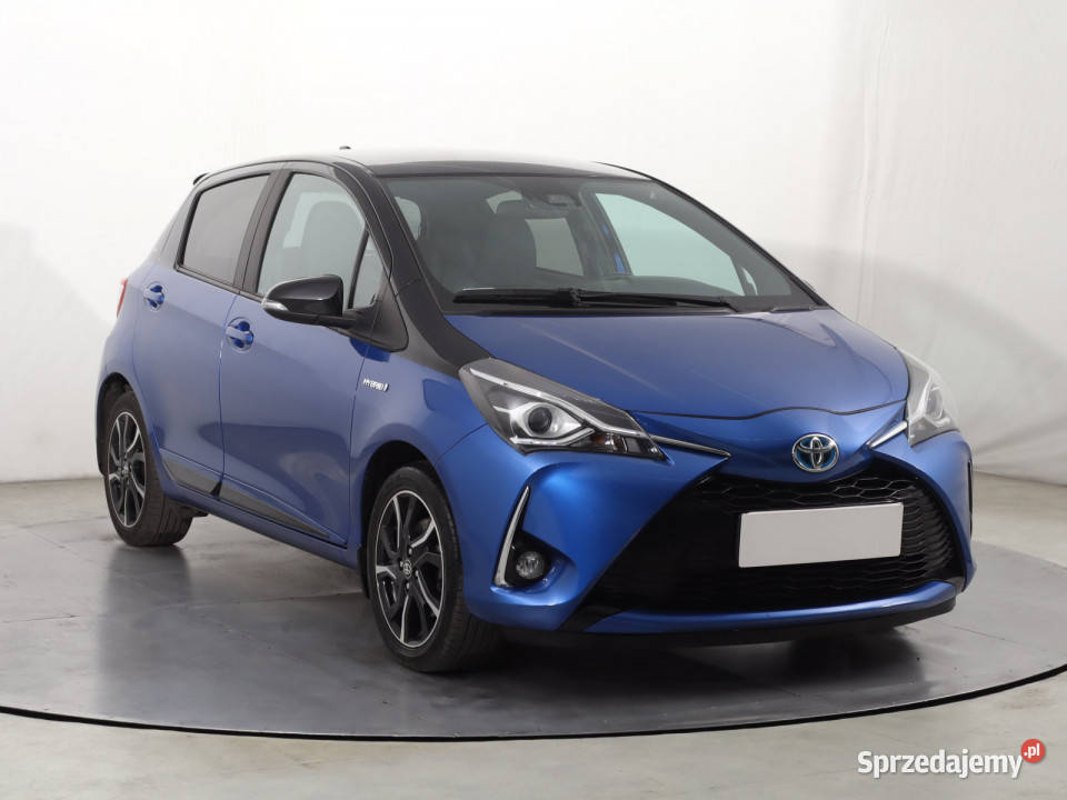 Toyota Yaris 15 Hybrid 4/5 Katowice sprzedam