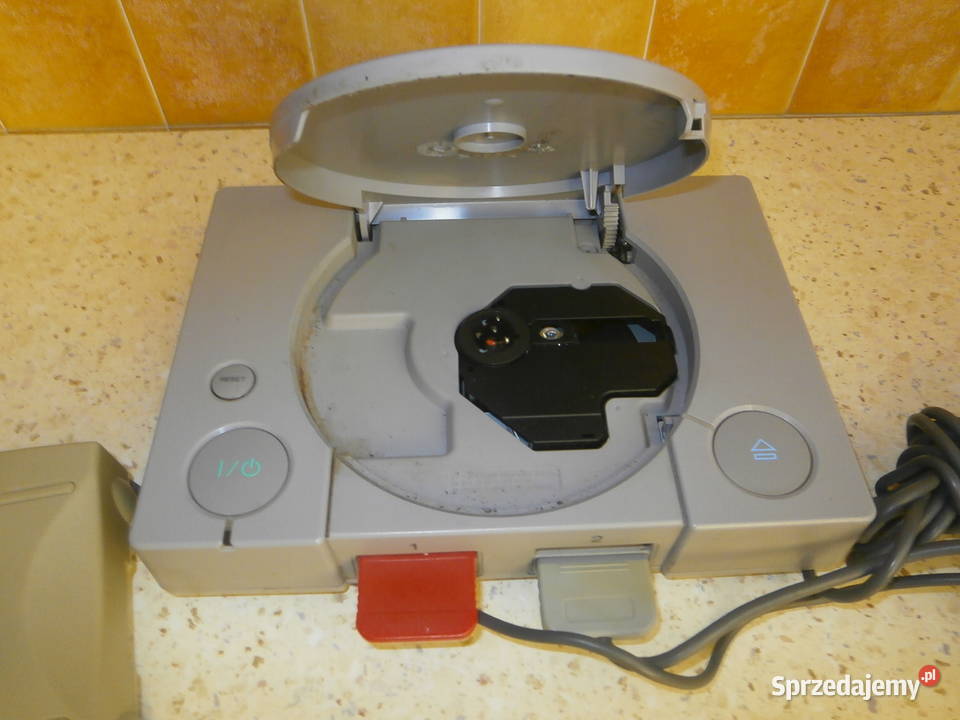 Konsola SONY SCPH5502 sprawna