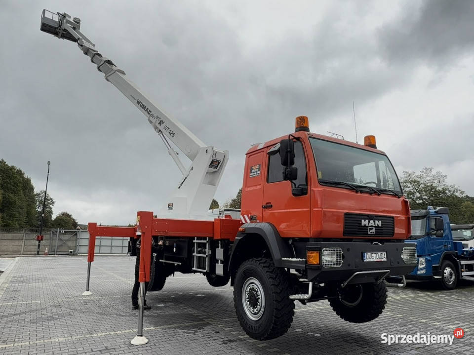 MAN 18284 4x4 Zwyżka WUMAG WT 425 Podnośnik świętokrzyskie Widełki