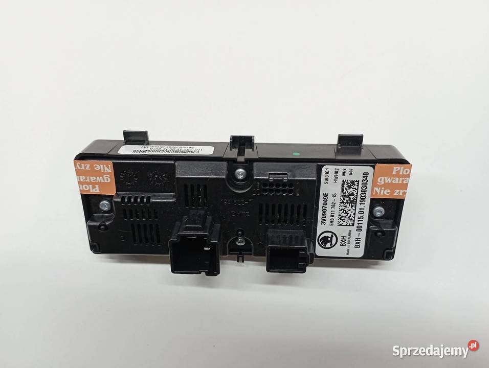 PANEL STEROWANIA 3V0907049E Skoda Superb III