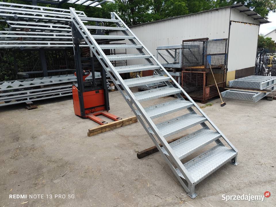 Schody metalowe wejście na wysokość 244 12stopni lubelskie Elżbieta