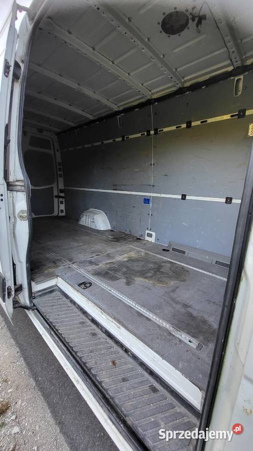 Sprzedam Volkswagen Crafter 2EKE2 20 Diesel 163 Dalików
