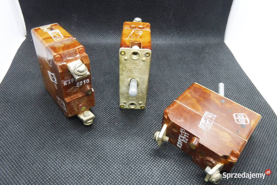 AZRGK przełącznik wyłącznik 27V wojskowy Otwock