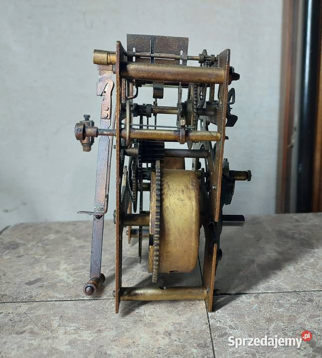 720 Mechanizm starego zegara ściennego Junghans