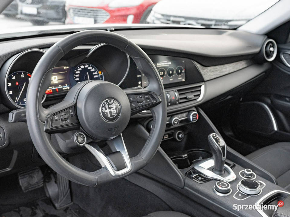 Alfa Romeo Giulia 20 Turbo Business DNA 2 stref ABS Gdańsk