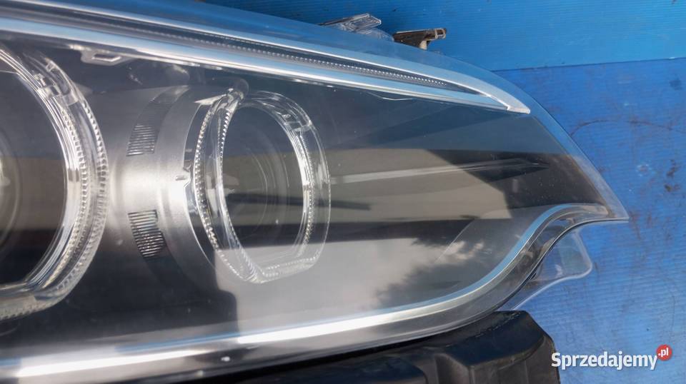 Reflektor Przód strona prawa BMW 2 F22 F23 osobowe Nowy Tomyśl