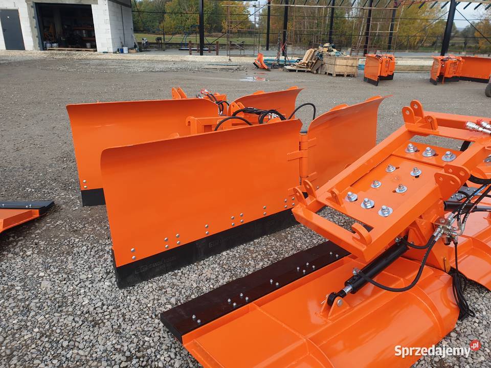 Duży mocny pług do śniegu do tura tuza strzałka podlaskie