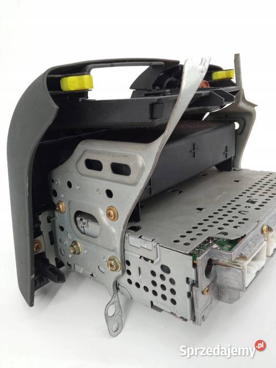 RADIO PŁYT CD LIFT 861200D140 Toyota Yaris I Rok produkcji 2003 Części samochodowe