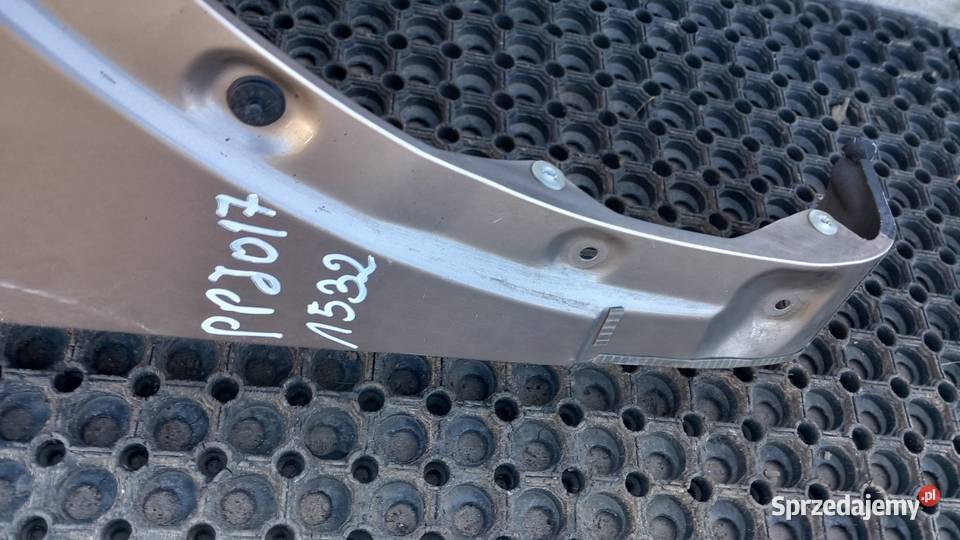 NISSAN QASHQAI J10 BŁOTNIK PRZÓD PRAWY C30 Zbierkowo