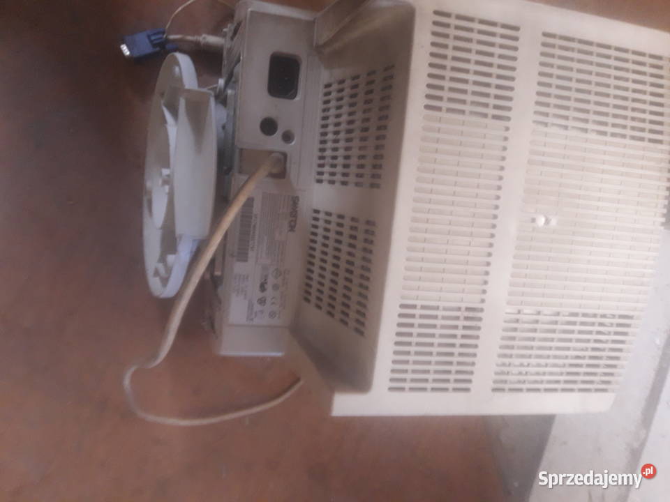 Monitor Samtron 75Em do komputera