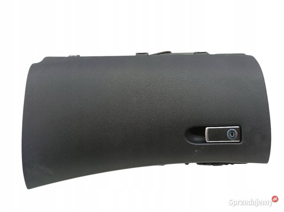 SCHOWEK PRAWY PASAŻERA EUROPA DESKI MercedesBenz