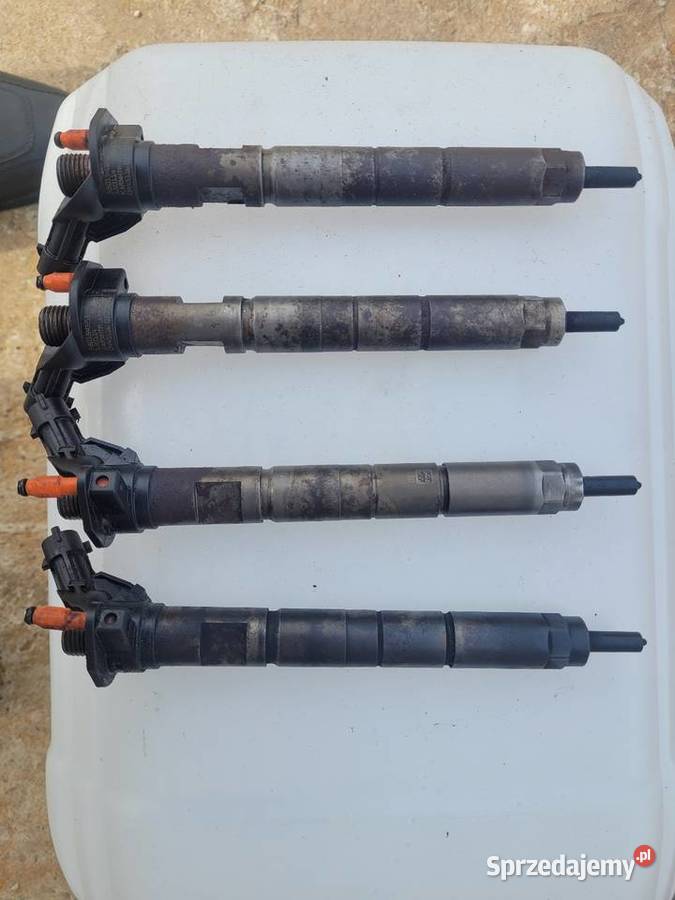 Wtryskiwacze iveco 3l euro5 Boguszyce sprzedam