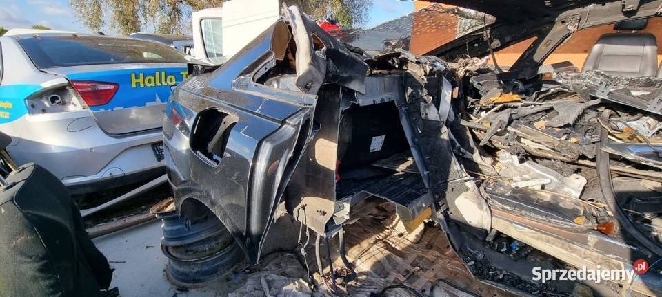 ĆWIARTKA BŁOTNIK PRAWY TYŁ AUDI A8 D5 4N LONG Lipno