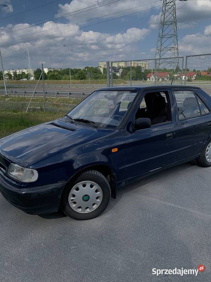 Skoda felicia 13 z gazem bez rdzy zadbany Zgierz