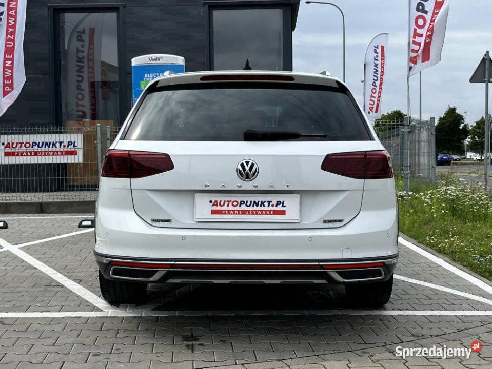 Volkswagen Passat 2020r FV23 DSG Bezwypadkowy Poznań sprzedam