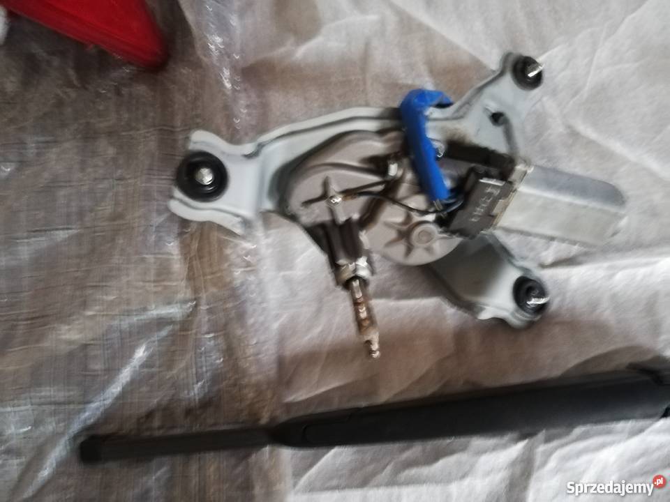 Hyunday i30 SW komi silnik wycieraczki tył
