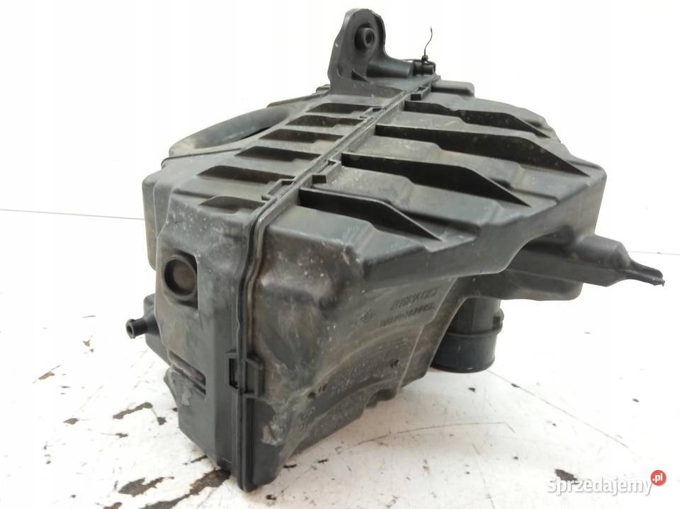 OBUDOWA FILTRA POWIETRZA 8200947663 16 DCI świętokrzyskie