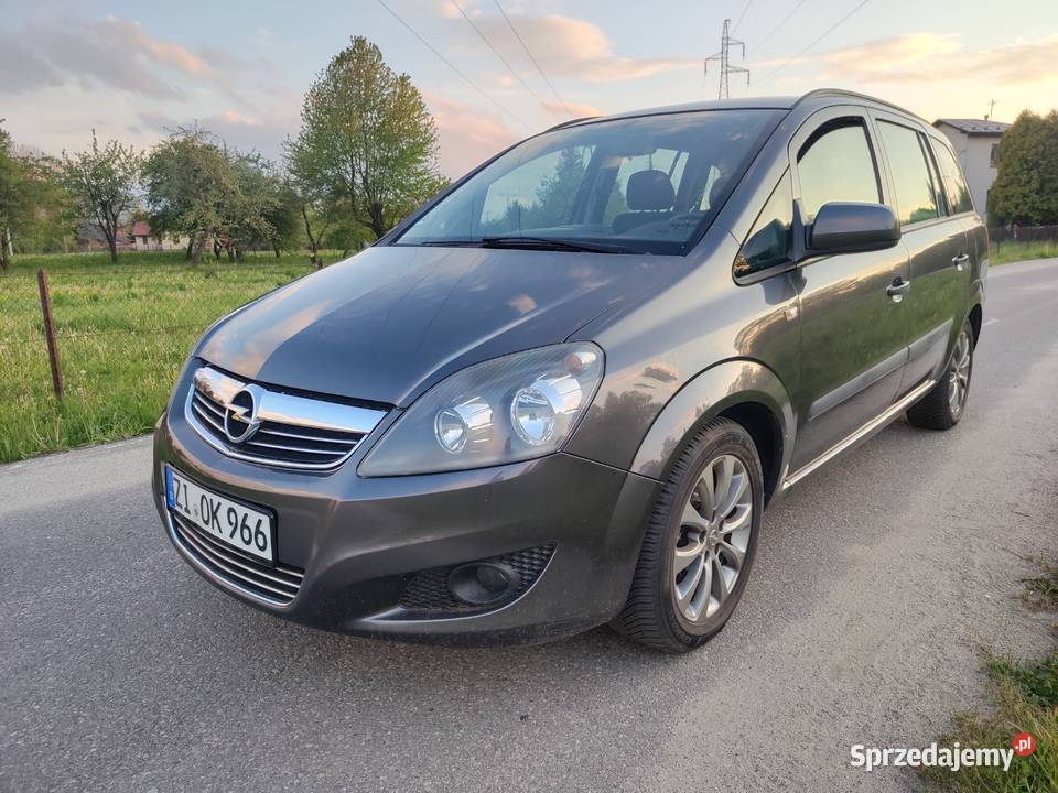 Opel Zafira 16 115 7osobowa klima idealny stan z Krosno