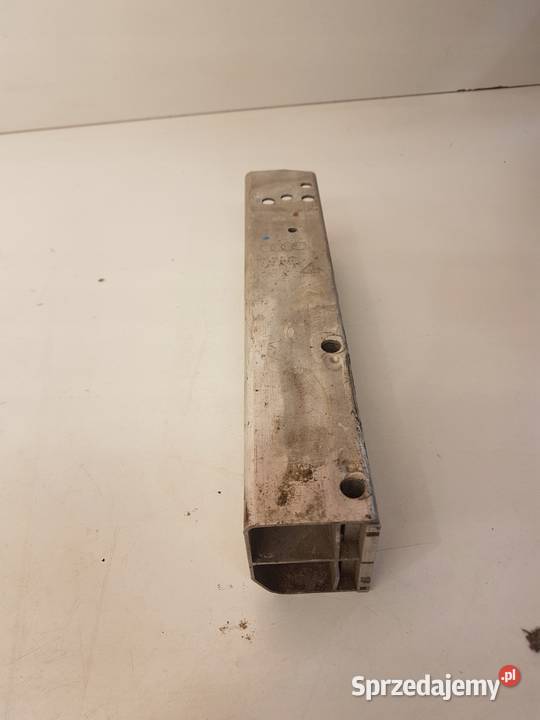 STREFA ZGNIOTU TYŁ AUDI A4 B8 A5 8K0807331 Przystajń