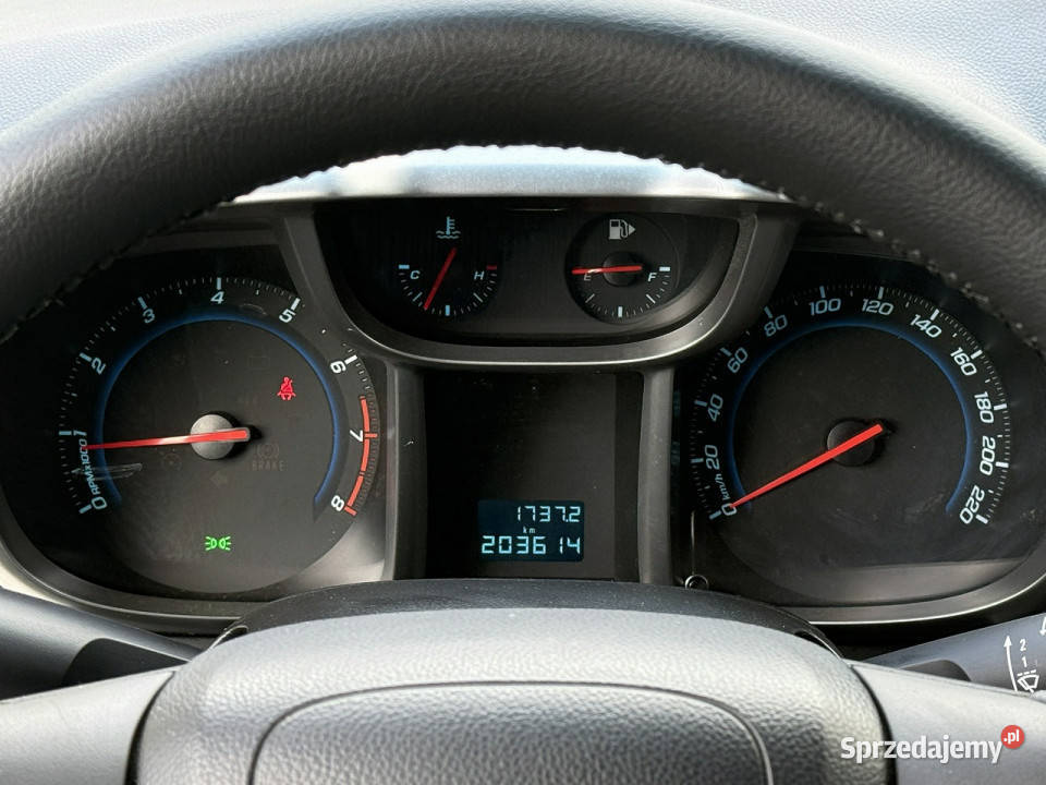 Chevrolet Orlando LS 18i 141 światła do jazdy dziennej mazowieckie sprzedam