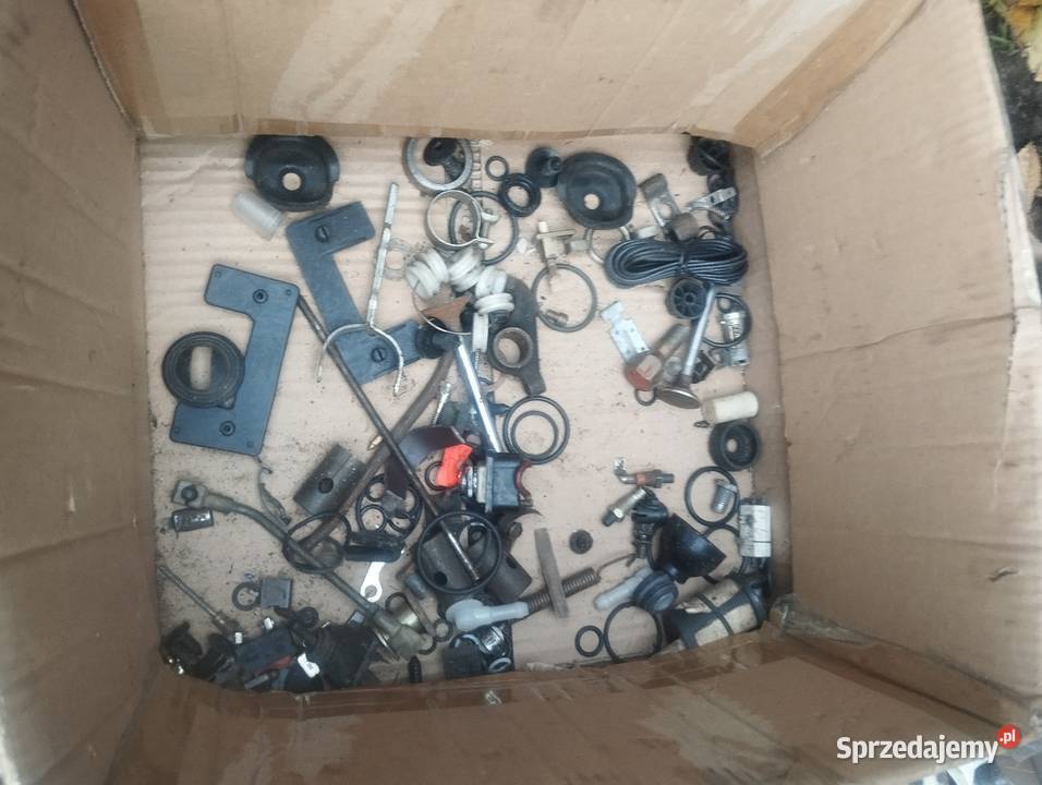 Części samochodowe fiat 126 manualna Piekary Śląskie