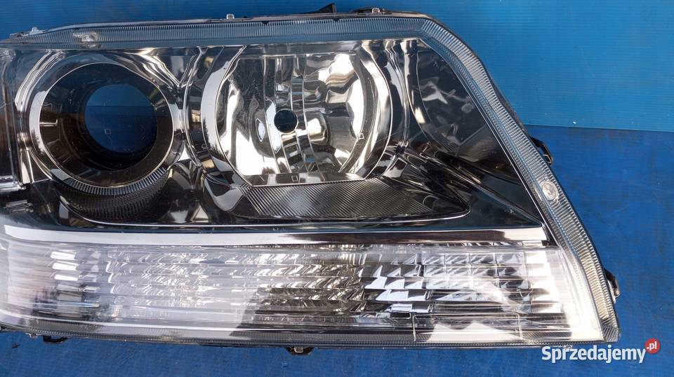 LAMPA PRAWY PRZÓD XENON SUZUKI VITARA II 0814 Lampy przednie Nowy Tomyśl