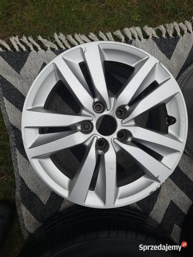 Alufelgi 16 do Peugeota 308 SW TP opony Nokian Bukowno