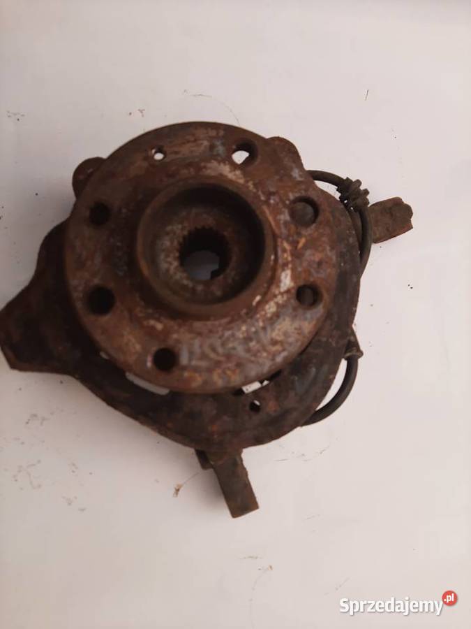 Opel Corsa C 13 CDTI 17 DTI piasta zwrotnica Ksawerów