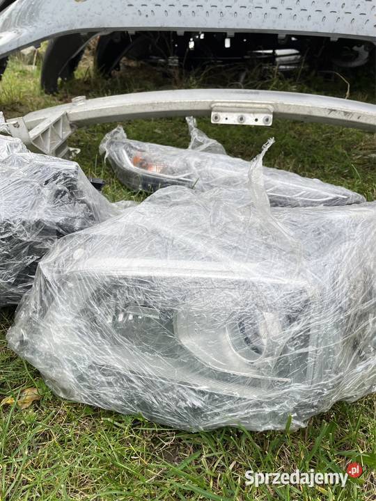 Hyundai Kona electric zderzak pas lampa belka