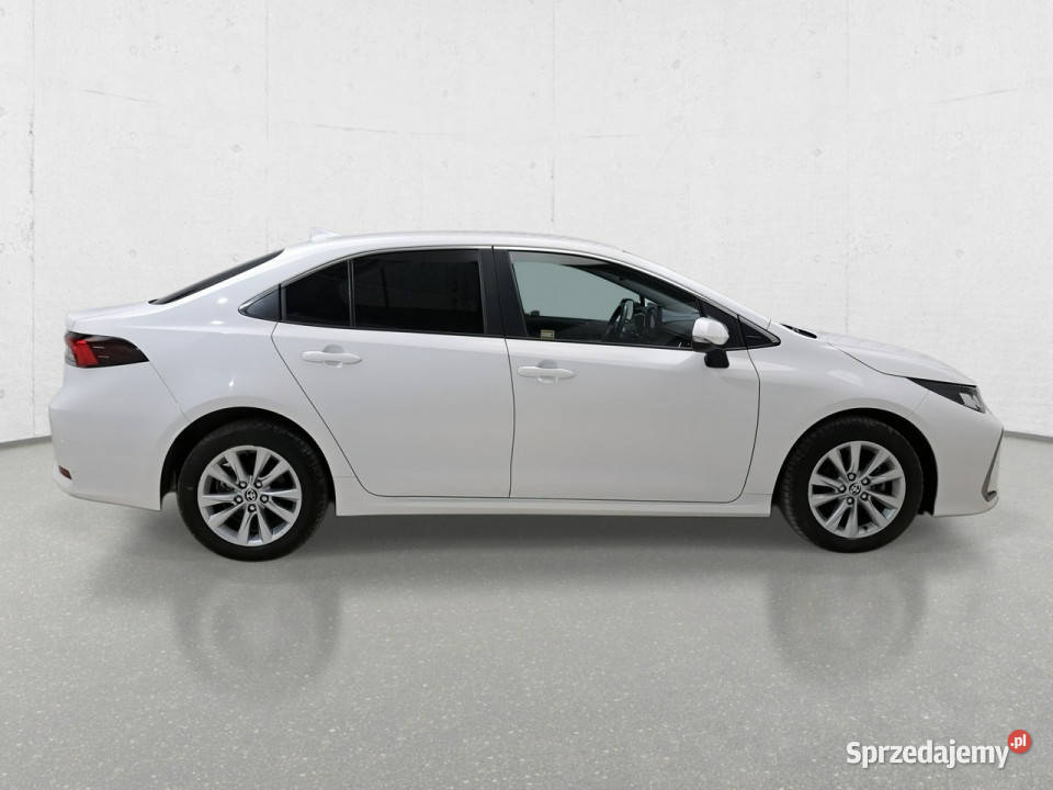 Toyota Corolla Seria E16 2012 dolnośląskie Komorniki
