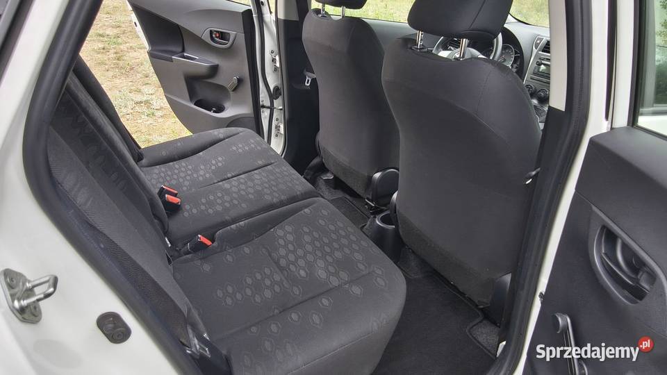 Toyota VersoS 2011 manual benzyna gniazdo USB Płock sprzedam