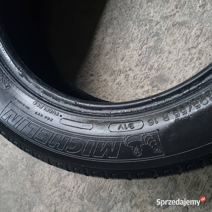 Opony letnie Michelin R16