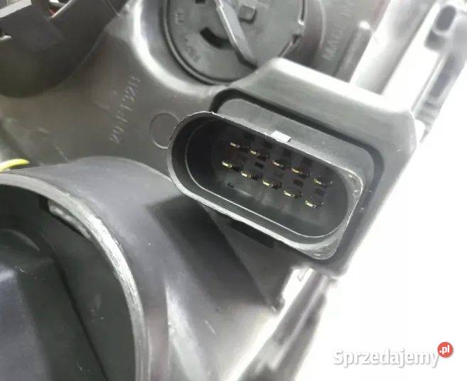 Skoda Rapid 5JA 20122017 REFLEKTOR LAMPA świętokrzyskie Skarżysko-Kamienna sprzedam