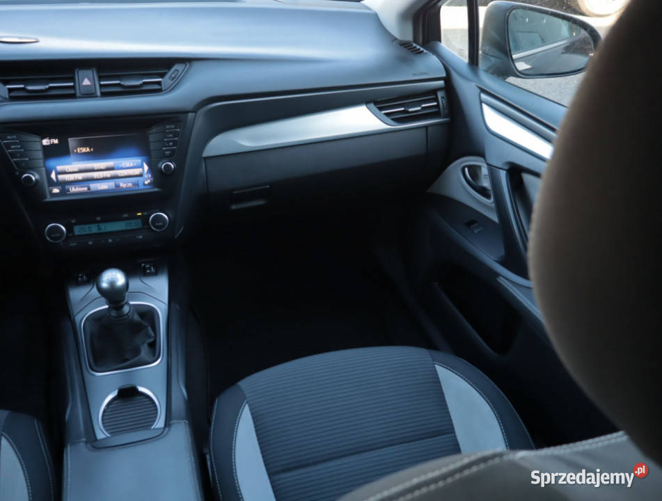 Toyota Avensis 20 D4D 4/5 lubelskie Lublin