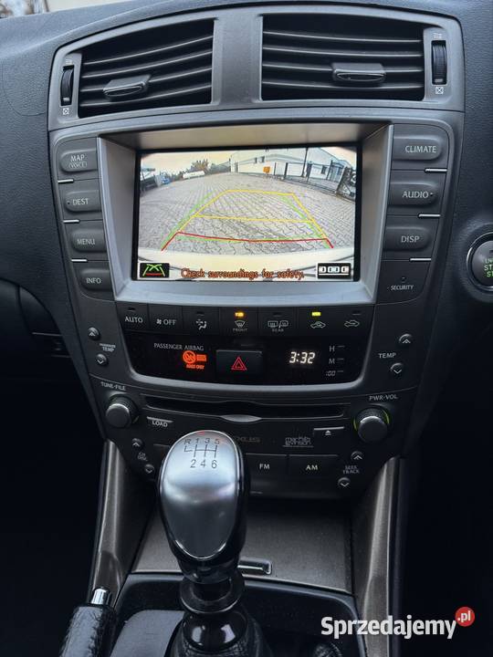 Lexus is220 d zarejestrowany Anglik