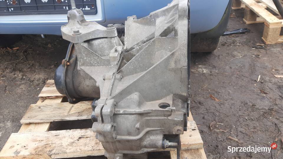 SKRZYNIA BIEGÓW FORD FIESTA FUSION 14 2N1R7002CA osobowe sprzedam