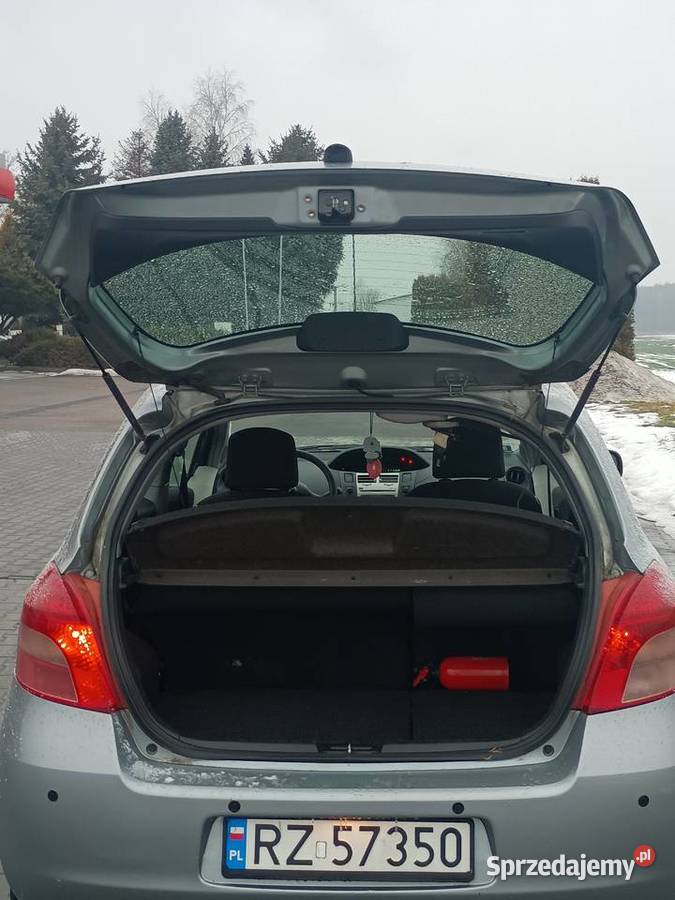 Toyota Yaris 2 mały przebieg Mielec