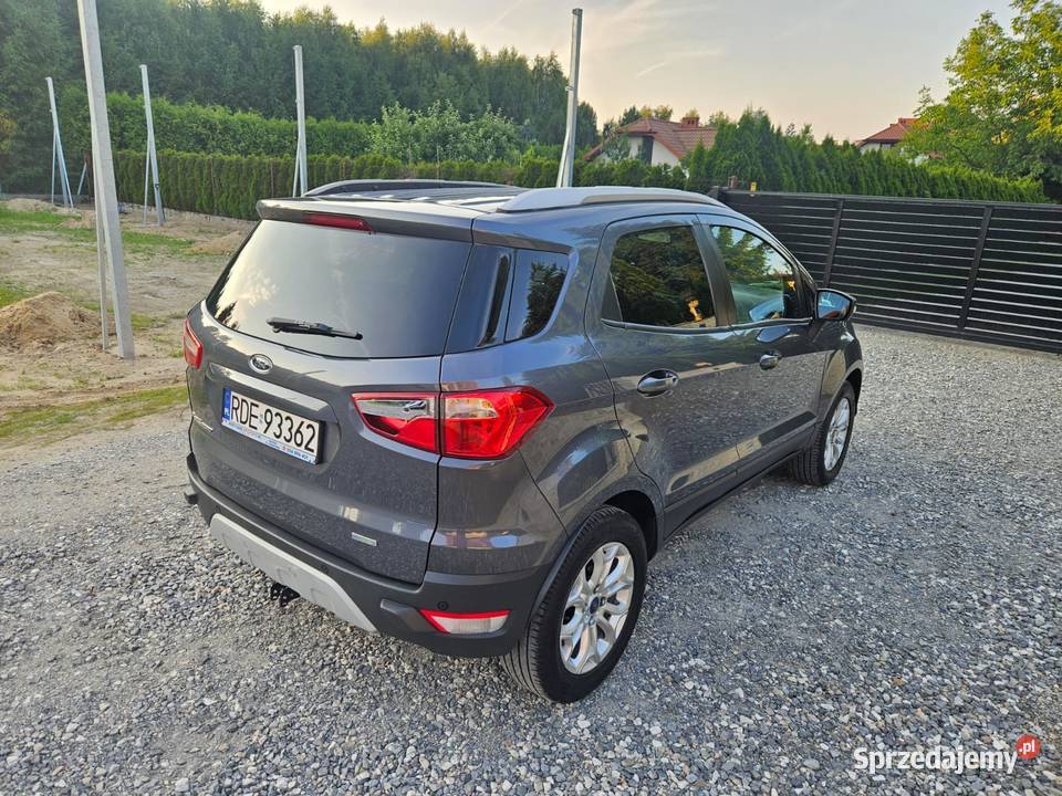 Titanium 100oryginał Piekny benzyna Tarnów