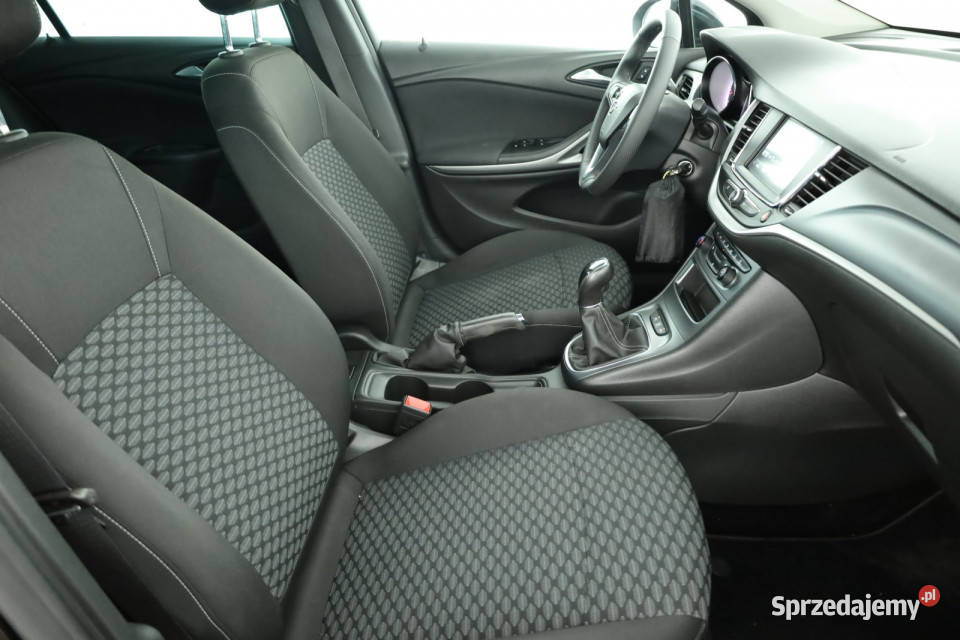 Opel Astra 14 T Piaseczno