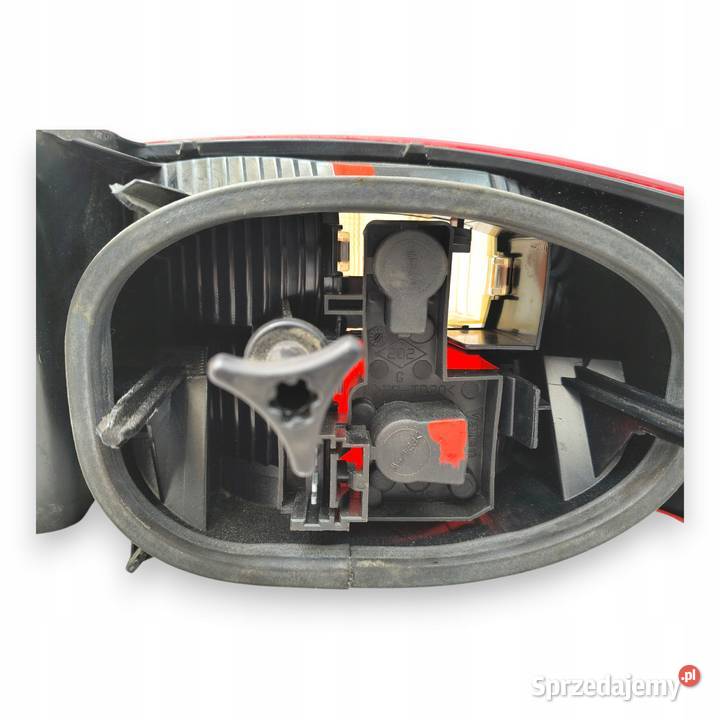 LAMPA LEWA Renault Laguna II HTB 20012005 tylna lubelskie Chełm