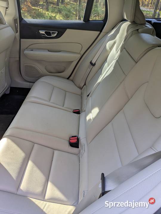 Volvo V60 T5 FWD 2020 stan przyciemniane szyby