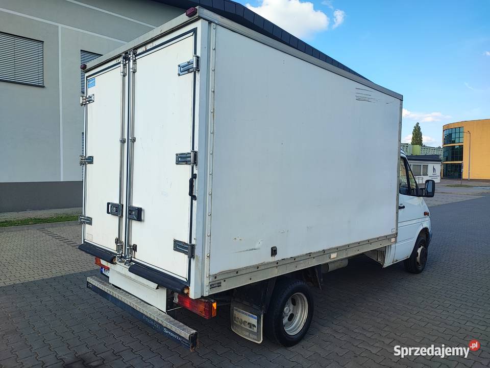Mercedes Sprinter 413 kontener klima kat B 35t Radom