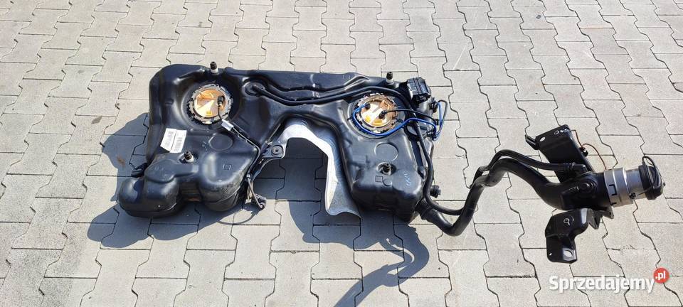 SKODA OCTAVIA III ZBIORNIK PALIWA POMPA 4X4 osobowe
