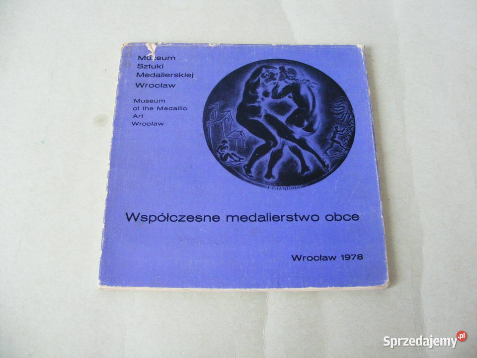 Warowny gród z epoki żelaza Biskupin Soberski hobby, kolekcjonerstwo Poradniki, albumy i reportaże Oborniki Śląskie sprzedam