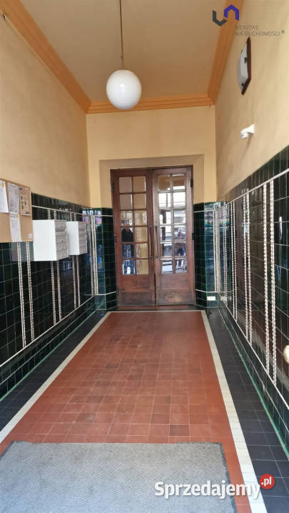 Sprzedam mieszkanie Kraków 8785m2 3 pokoje 30734zł/m2