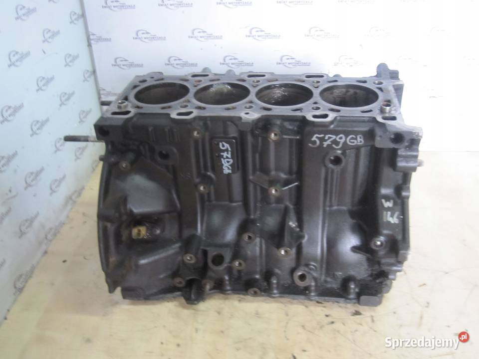 TRAFIC VIVARO PRIMASTAR 20 DCI M9R780 blok osobowe Kielce